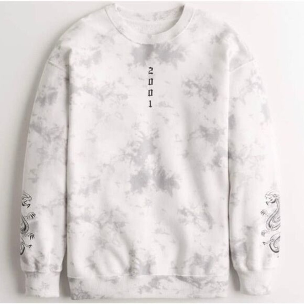 Hollister White Tie-Dye Sweatshirt x Charlie damelio 2001